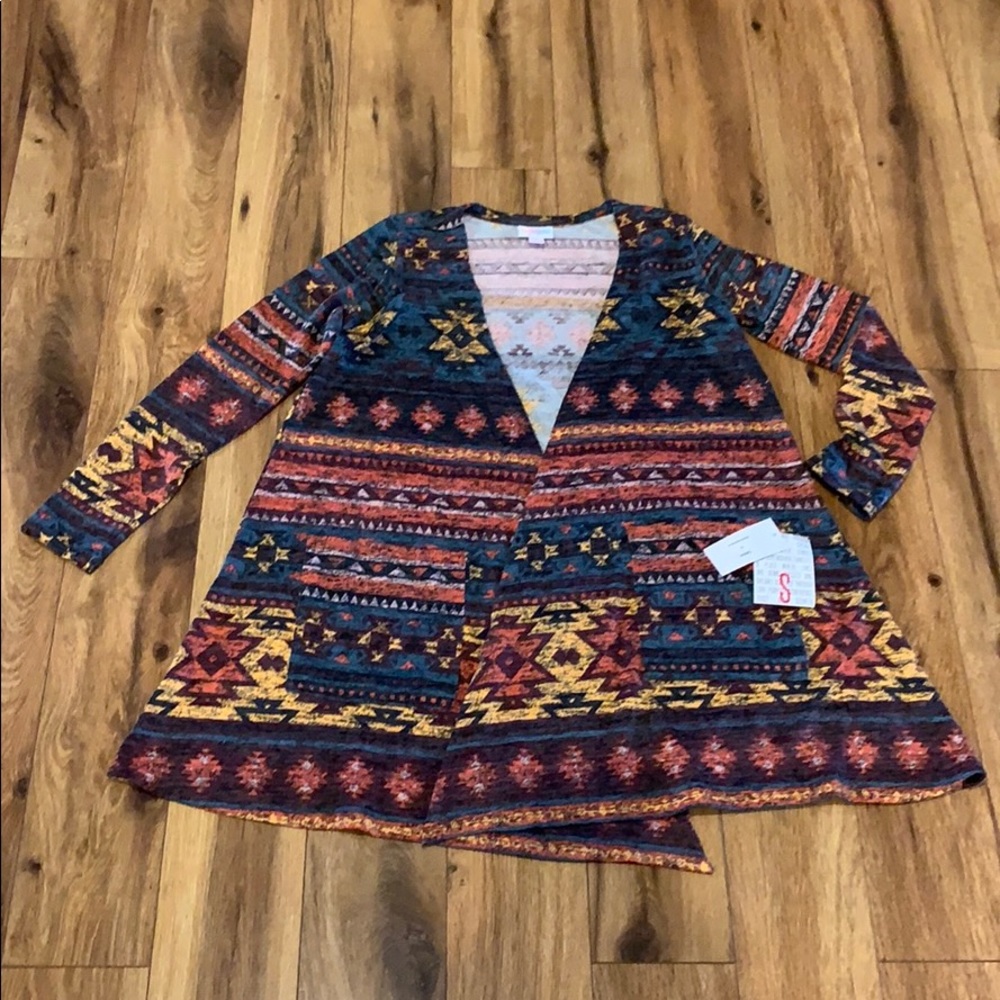 THEE Caroline western Aztec print size small